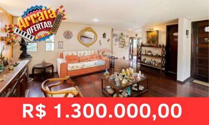 Casa de 272 m² com terreno -  5 quartos - no Campo Comprido