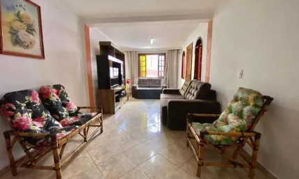 Oportunidade: 2 Casas no mesmo terreno no Boqueirão.