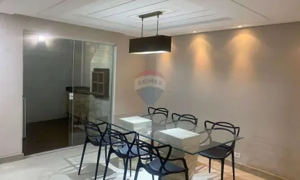Excelente sobrado mobiliado de frente para rua com 3 quartos no alto boqueirão - oportunidade ímperdível.