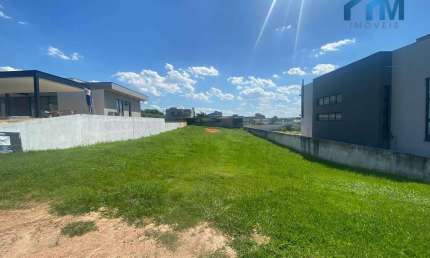 Terreno à venda, 1230 m² por R$ 550.000,00 - Condomínio Terras de Mont Serrat - Salto/SP