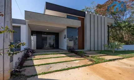 Casa de Luxo em Condomínio no Jardim Guarujá, Salto