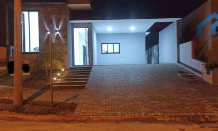 Casa com 3 dormitórios à venda, 161 m² por R$ 1.280.000,00 - Condomínio Lagos D'Icaraí - Salto/SP