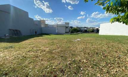Terreno à venda, 175 m² por R$ 265.000,00 - Condomínio Village Moutonnée - Salto/SP