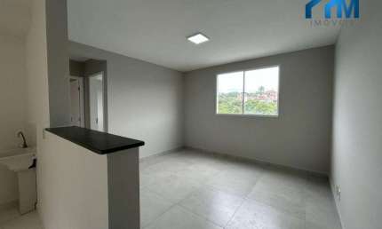 ABAIXOU O VALOR !!!Impecável Apartamento Reformado no Jardim das Hortênsias - Aceita Financiamento!