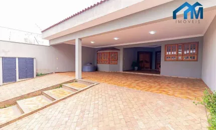 Casa com 4 quartos à venda, 275 m² por R$ 1.300.000 - Parque Residencial Presidente Médici - Itu/SP