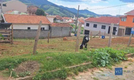 Terreno à venda, 200 m² por R$ 100.000,00 - Bela Vista - Congonhal/MG