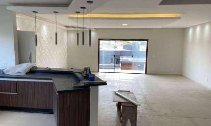 Casa com 3 dormitórios à venda, 250 m² por R$ 1.100.000,00 - Pousada do Sol - Pouso Alegre/MG