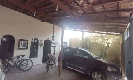 Casa com 5 dormitórios à venda, 300 m² por R$ 3.000.000,00 - Centro - Pouso Alegre/MG