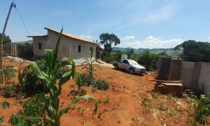 Casa com 2 dormitórios à venda por R$ 210.000 - Pantâno - Pouso Alegre/MG