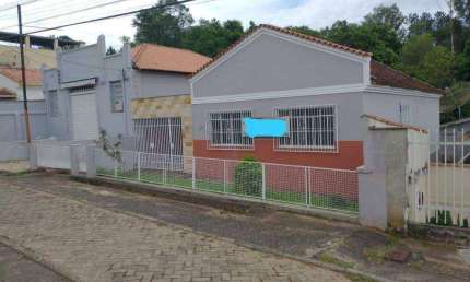 Casa com 3 dormitórios à venda, 105 m² por R$ 530.000,00 - Caxambu - Caxambu/MG