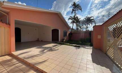 Casa com 4 dormitórios, 190 m² - venda por R$ 1.450.000,00 ou aluguel por R$ 4.900,00/mês - Fátima I - Pouso Alegre/MG