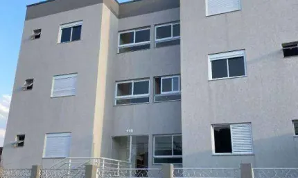 Apto com 3 dormitórios sendo 1 suite para alugar com elevador e 2 vagas de garagem coberta, 60 m² por R$ 1700/mês - Foch I - Pouso Alegre/MG