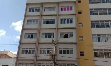 Apartamento com 2 dormitórios à venda, 65 m² por R$ 350.000 - Centro - Pouso Alegre/MG