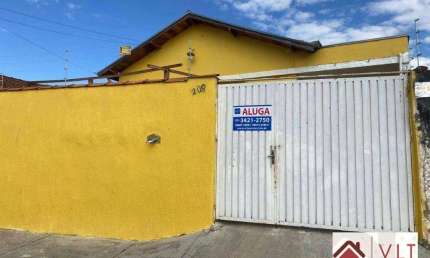 Casa com 3 dormitórios para alugar, 100 m² por R$ 2.100,00/mês - Cidade Foch - Pouso Alegre/MG