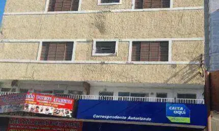 Apartamento com 2 dormitórios à venda, 85 m² por R$ 250.000 - Centro - Pouso Alegre/MG