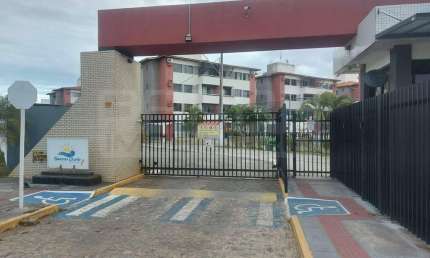 Apartamento à 3/4 sendo 1 suíte localizado no Barra Club 1