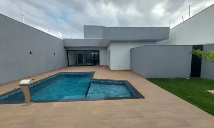 Jardim paris, casa alto padrão, 3 suítes, piscina aquecida, maringá
