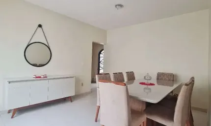 Casa com 5 quartos à venda na Qnd, 15, Taguatinga Norte (Taguatinga), Brasília por R$ 890.000