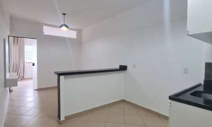 Kitnet / Stúdio à venda na CLN 7 Bloco J, 102, Riacho Fundo I, Brasília por R$ 175.000