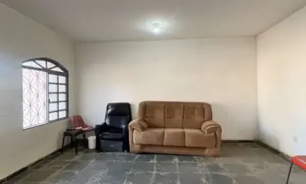 Casa com 4 quartos à venda na Qnc 12, 1, Taguatinga Norte (Taguatinga), Brasília por R$ 590.000