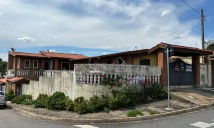 Casa com 2 quartos à venda no Capela, Vinhedo , 192 m2 por R$ 700.000