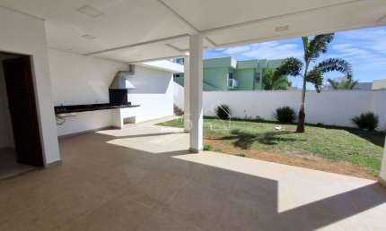 Casa em Condomínio de Luxo em Itupeva-SP, São Venâncio: 3 quartos, 1 suíte, 2 salas, 4 banheiros, 4 vagas, 168,40m².