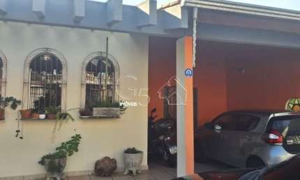 Vende-se casa Jardim da Fonte em Jundiaí com 4 dormitórios e Área Gourmet