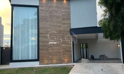 Casa em condomínio à venda, 3 quartos, 1 escritório, 2 vagas cobertas, area gourmet com churrasqueira, quintal - Residencial dos Ipês- Jundiaí- SP