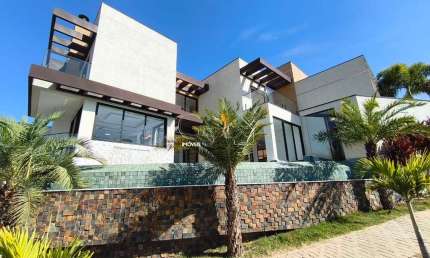 Oportunidade única! Casa em condomínio de luxo com 3 quartos, 3 suítes e 4 vagas em Nova Caieiras-SP