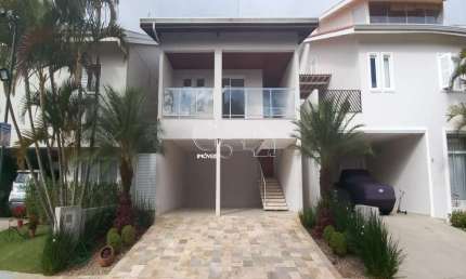 Casa para comprar com 3 quartos 1 suíte Master, hidro, Closet, 2 cubas, piscina, no charmoso condomínio Residencial  Boa Vista em Jundiaí/SP.
