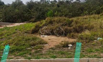 Terreno no Jardim dos Abreus em Caieiras com ótima localização.