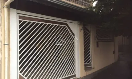 Casa sobrado a venda , 3 quartos, 2 suítes, quintal, churrasqueira, 2 vagas de garagem ,bairro Anhangabaú- Jundiaí SP