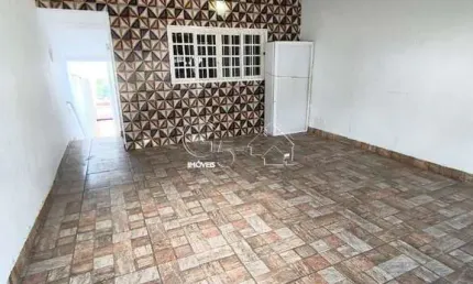 Imperdível oportunidade de adquirir esta casa com 3 quartos e 200m² na Região Central de Caieiras-SP!