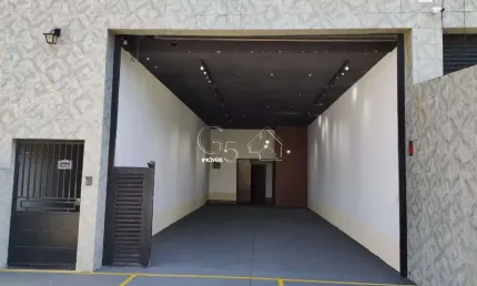 Salão Comercial para Locação em Caieiras-SP - Bairro Laranjeiras: 1 Sala, 2 Banheiros, 110m² de Área. Venha Conferir!