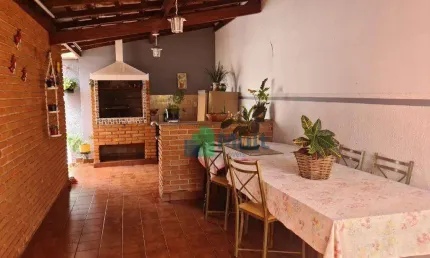 Casa com 3 dormitórios para alugar, 200 m² por R$ 6.950,00/mês - Jardim América - Ribeirão Preto/SP