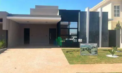 Casa térrea á venda no condomínio alto do castelo 1.