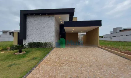 Casa Térrea á venda no Condomínio Alto do Castelo 1. 178m²