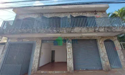 Salão comercial em ótima localização no centro da cidade com 80m² .