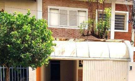 Sobrado no Jardim Macedo em ótima localização com 190m² de área útil