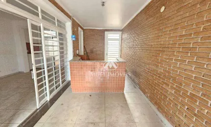 Imóvel Comercial em excelente localização no Bairro Vila Seixas com 300m² de terreno e 187m² de área útil.
