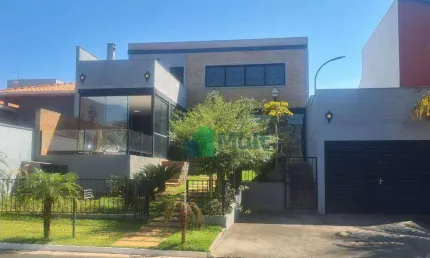 Linda Casa no Condomínio Morada da Fronteira na Cidade de Rafaina -SP
