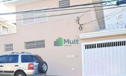 Lindo Sobrado Localizado no Bairro Jd. Macedo com 150m² de construção, 3 dorm, sendo 1 suíte.