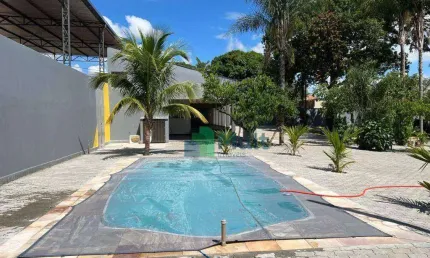 Casa/ Área de Lazer, 2milm² de terreno e 500m² de área construída.