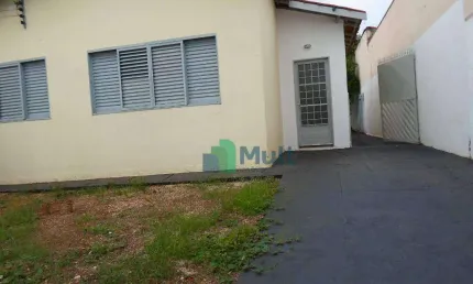 Casa térrea em excelente localização no bairro jardim independência com terreno com 250m² e 90m² de área construída.