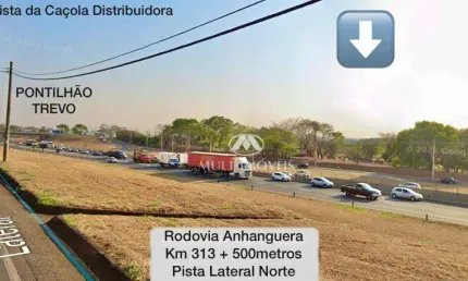 Terreno em excelente localização na Rodovia Anhanguera. Possui Infraestrutura de Água, Esgoto e Energia Elétrica. Área Total:  Aprox. 41.000 m².