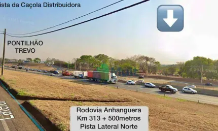 Terreno em excelente localização na Rodovia Anhanguera. Possui Infraestrutura de Água, Esgoto e Energia Elétrica. Área Total:  Aprox. 41.000 m².