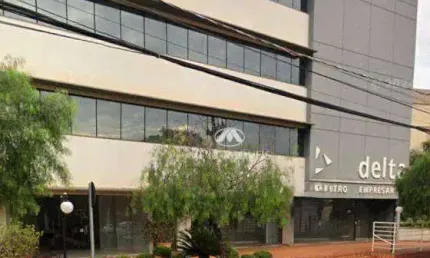 Sala Comercial em excelente localização no Edifício DELTA Empresarial na Av. Braz Olaia Acosta ao lado do Ribeirão Shopping.