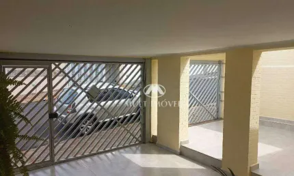 Casa Térrea reformada localizada no Jd. Paulistano com 200m²de terreno e 154,33m² de construção, próximo à Avenida 13 de Maio, UPA, farmácias.