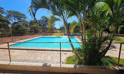Chácara em ótima localização próximo ao Clube de Campo da Recreativa com terreno 5.424m² e 780m² de área construída.