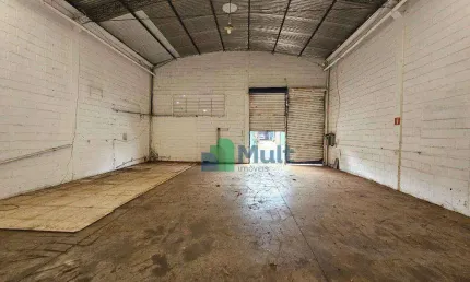 Galpão em excelente localização no bairro vila elisa, próximo a av. mogiana e restaurante tibursius, 340m² de terreno e 250m² de construção.